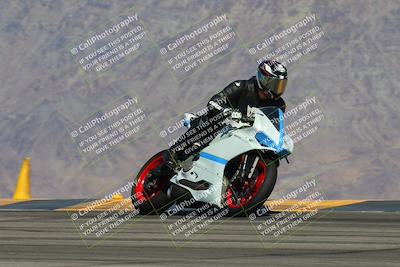 media/Oct-21-2024-Moto Forza (Mon) [[0d67646773]]/B Group/Session 3 (Turn 9)/